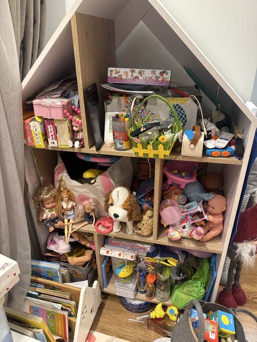 Шафа для  іграшок будиночок