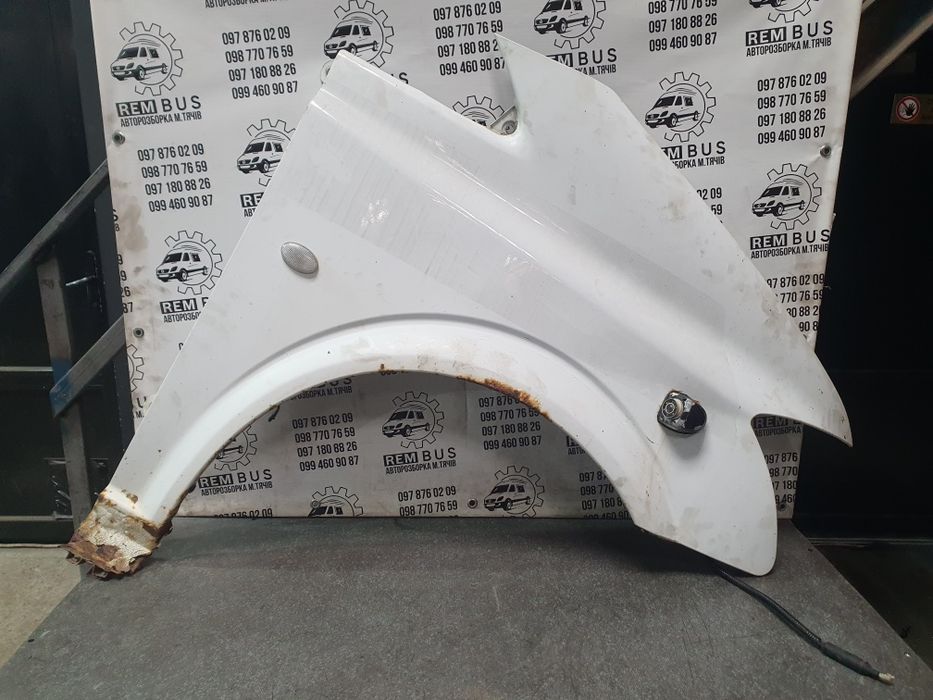 Праве крило Mercedes-Benz Vito w639 рестайл біле 2010+
