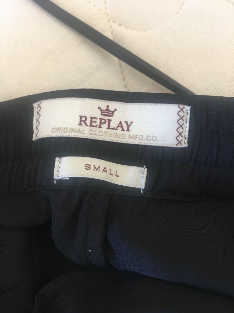 Calça Replay Jeans em tecido tipo seda