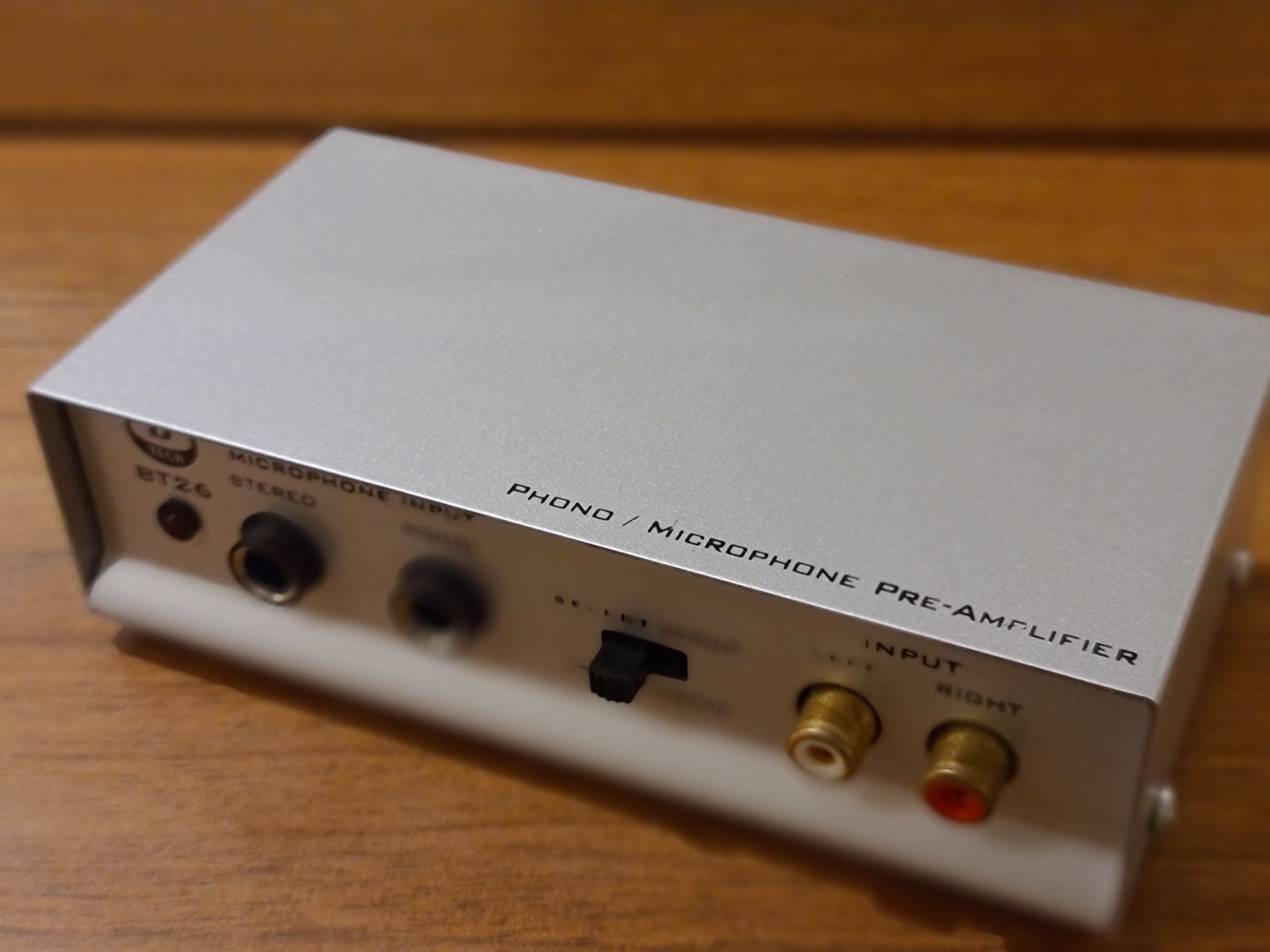 Pré amplificador de Phono / Microfone