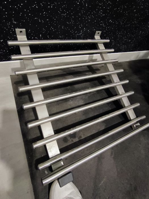 Suportes inclinados em inox