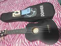 Ukulele preto da Donner