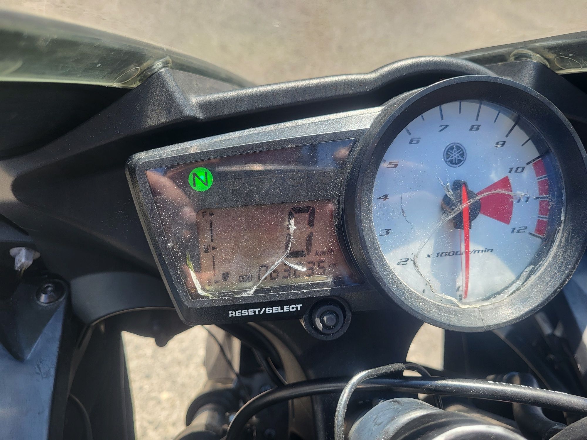 Yamaha YZF - R 125