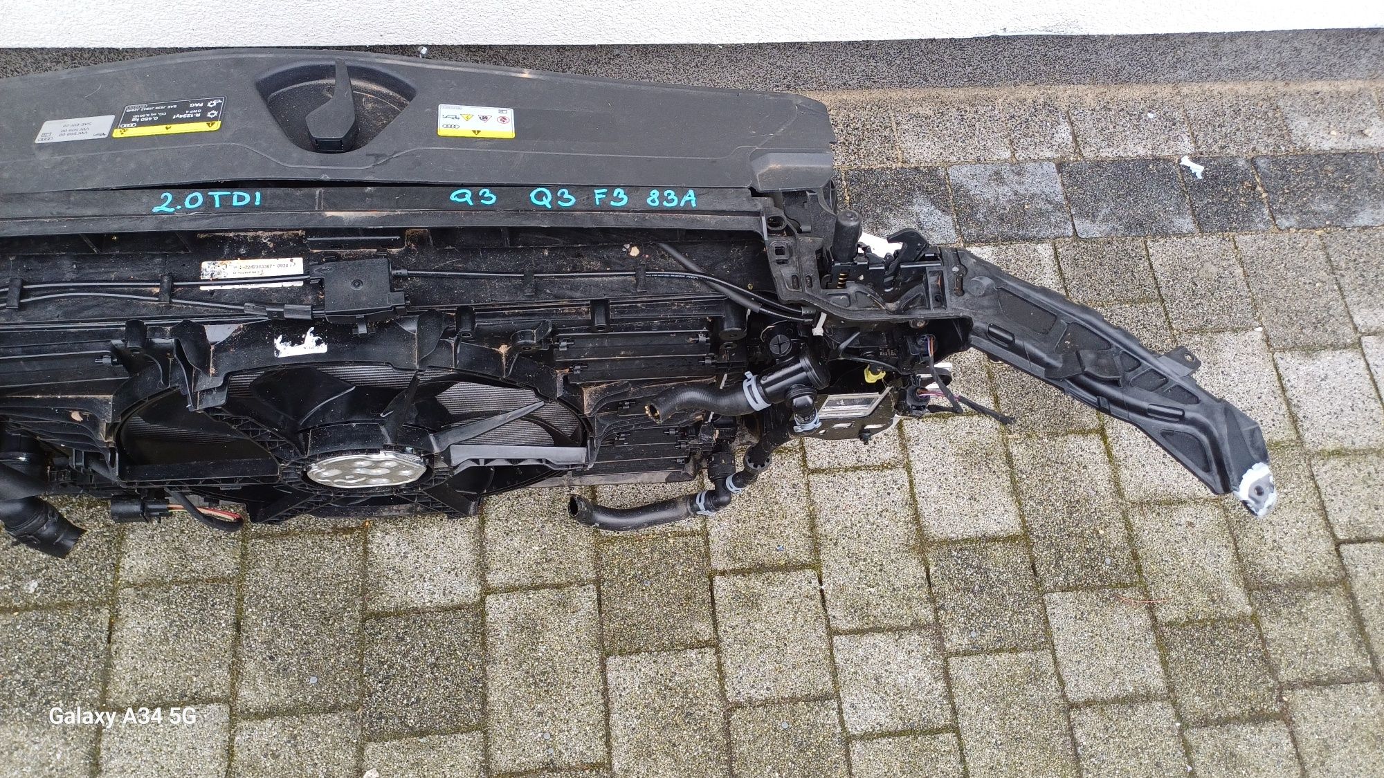 Kompletny Pas przedni z chłodnicami chłodnice  audi Q3 F3 83A 2.0 dies