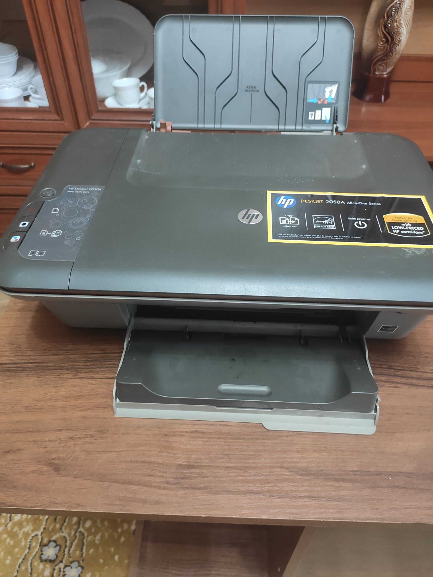 принтер hp deskjet 2050A