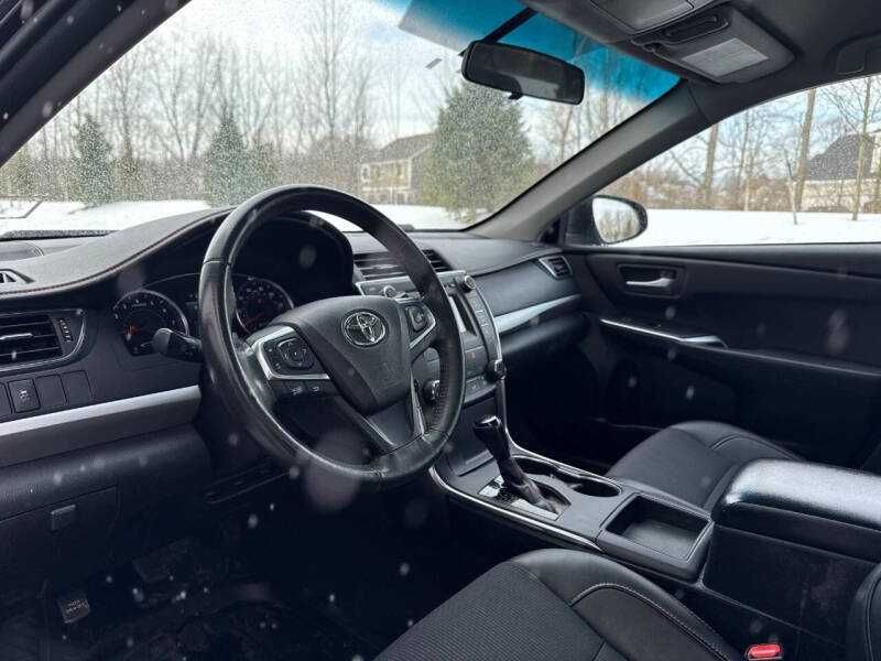 2017 Toyota Camry SE