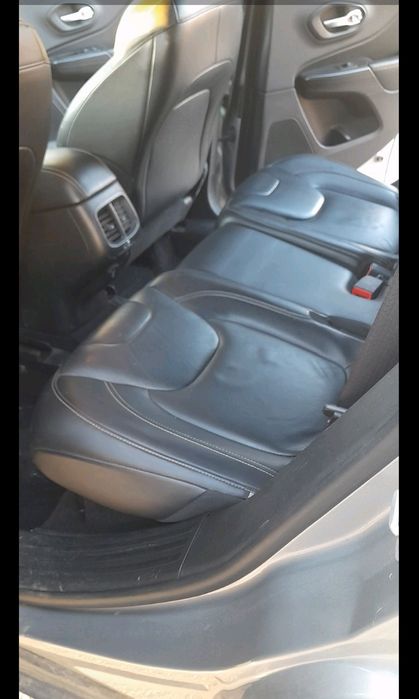 Jeep cherokee kl limited 2.4 2015