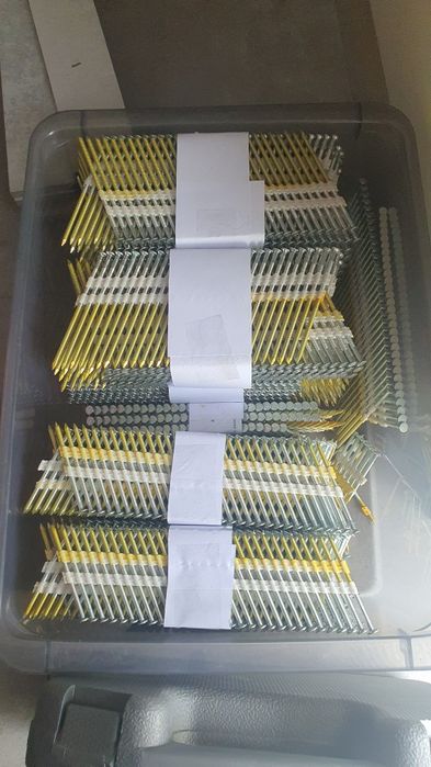 Gwoździe łączone plastikiem hikoki ocynk ring 9cm,6cm,5cm 21 stopni.