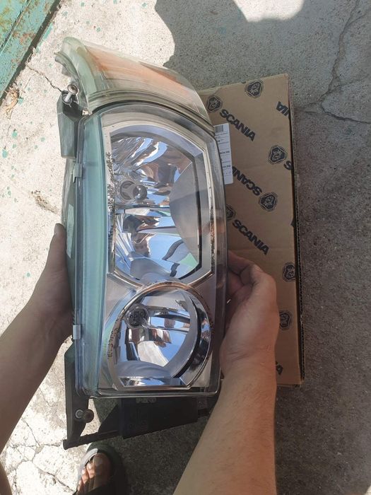 Фара ліва Сканія