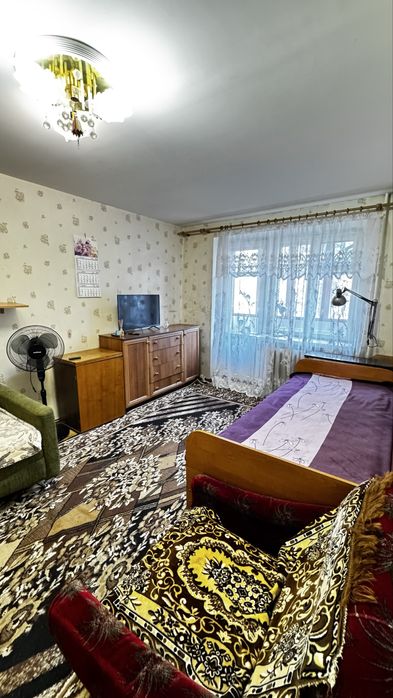 Продам 1к квартиру уг Калиновой и Правды!