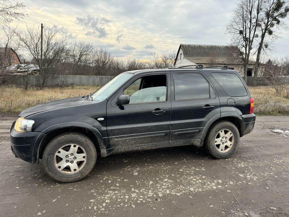Продам Ford MAVERICK