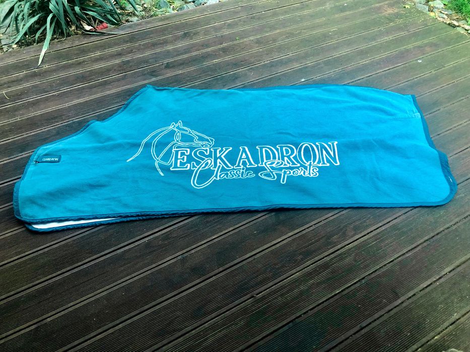 Derka, Eskadron Tealblue, dralon rozmiar 155