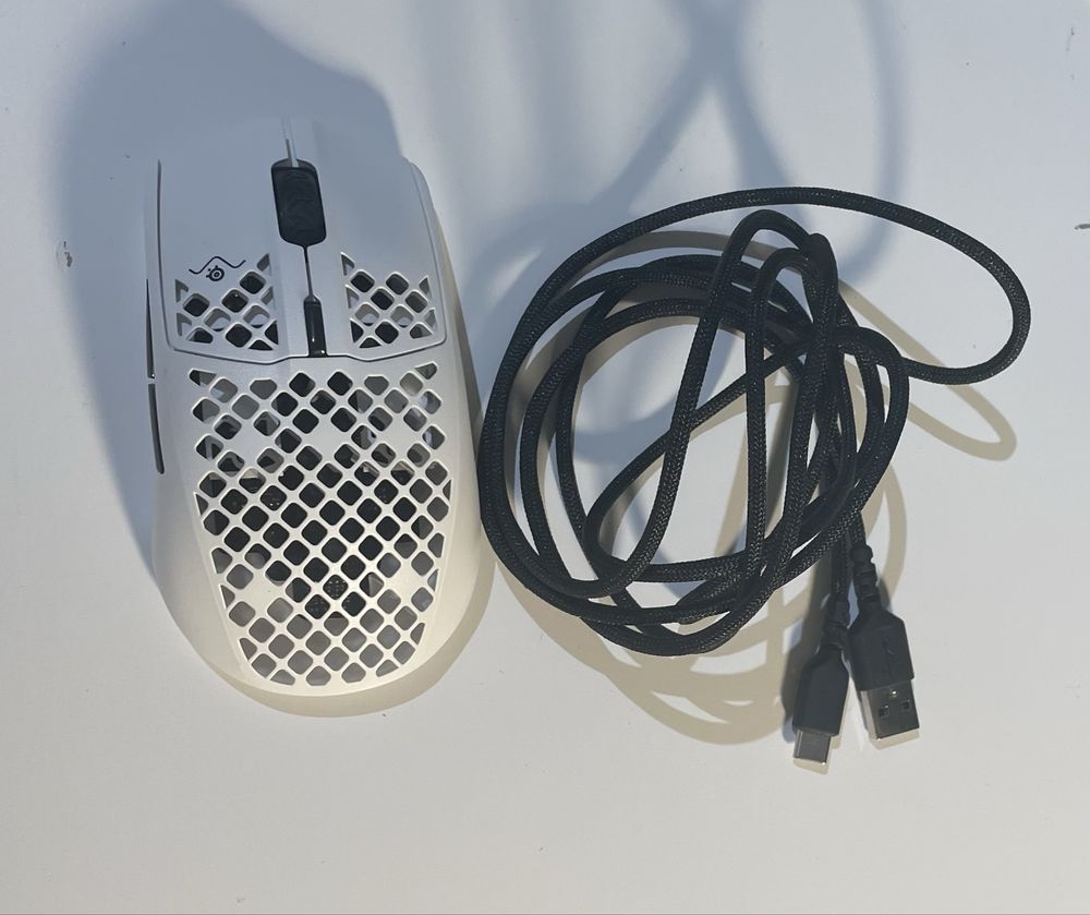 SteelSeries Aerox 3 white edition