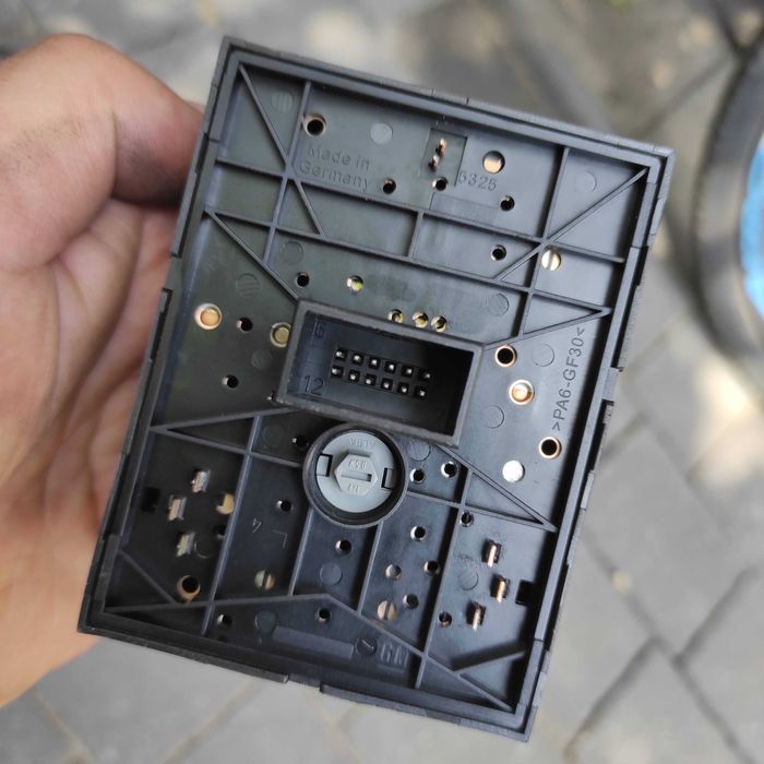 włącznik śwateł Opel Tigra B Corsa C 911,66,09