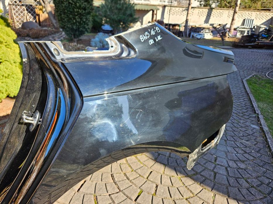 Próg Lewy Słupek A B Bok Błotnik Lewy Tył Tylny Audi A4 B9 Sedan 8w S-