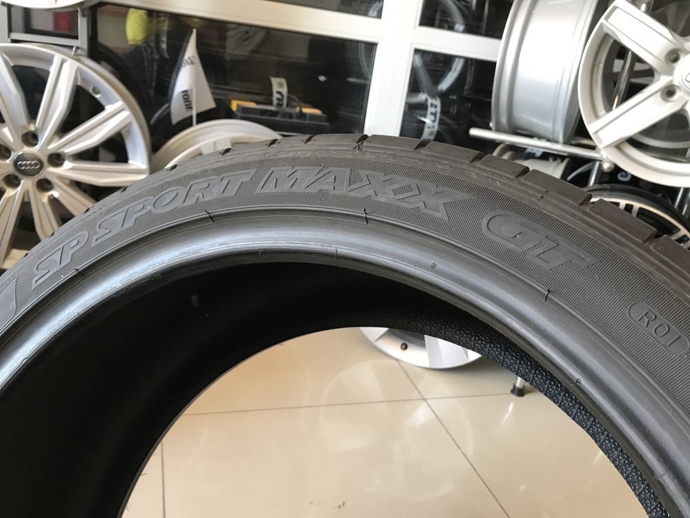 255/40/21 Dunlop 255/40/21 автошини