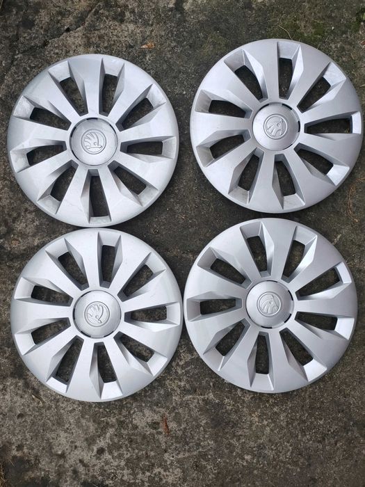 Kołpaki Skoda R15 oryginał 1