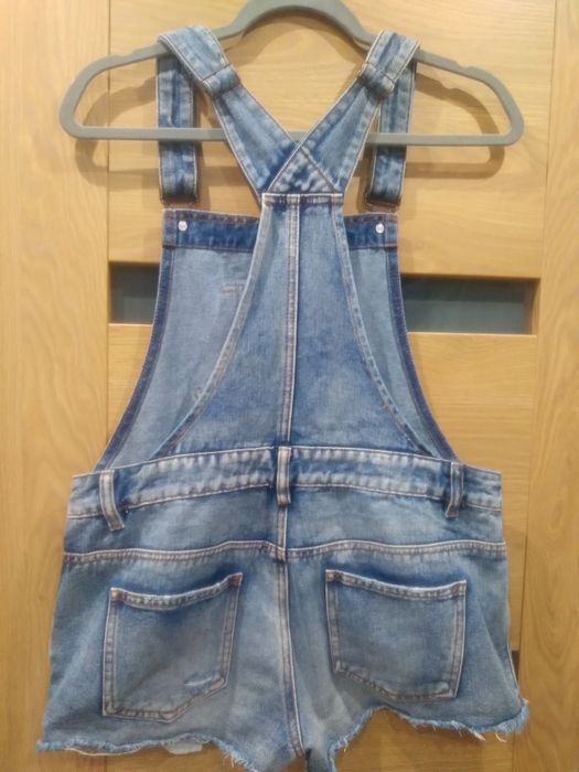 Świetne ogrodniczki na lato Cropp rozmiar L