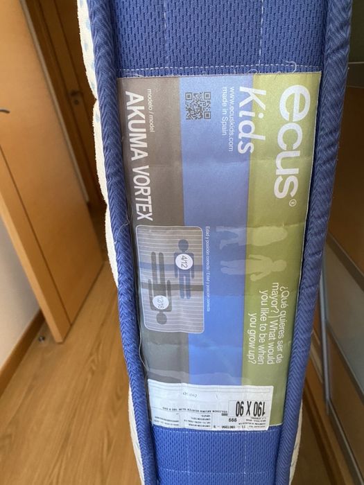 Colchao 1,90 x 90  novo