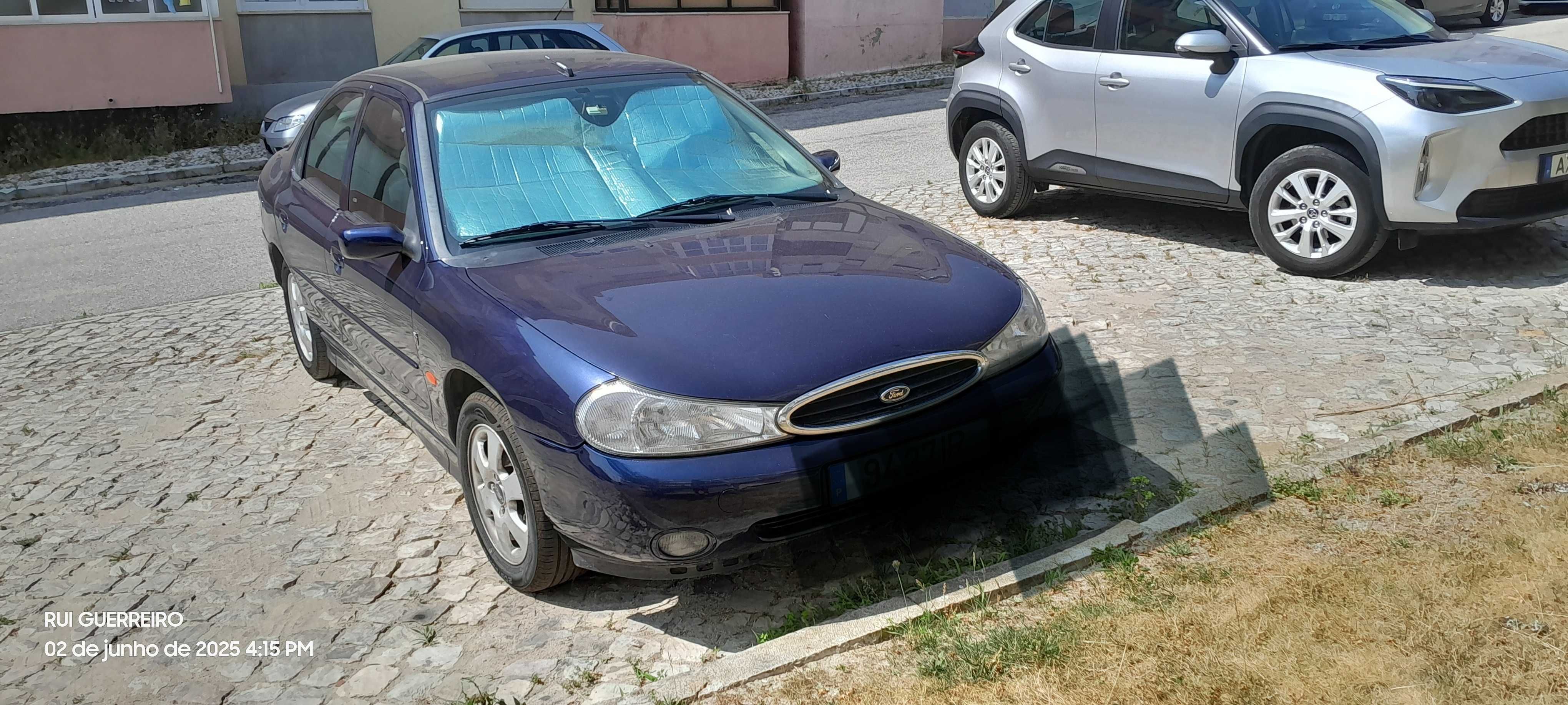 Venda Ford mondeo ghia 1.8 D.