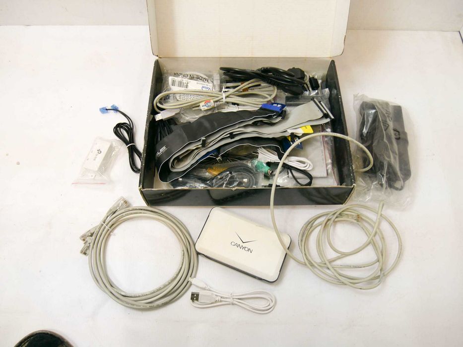 Kable ładowarki złączki zasilacze opcja paczki