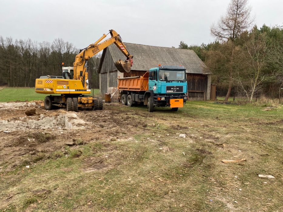 Usługi transportowe. Żwir piasek ziemia . Kruszywa drogowe .