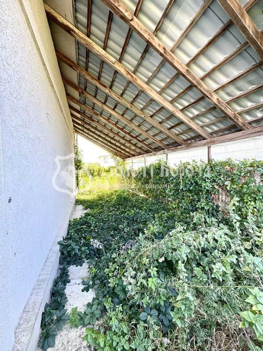 Будинок, 2пов. Без ремонту. село Липовий Скиток, Фастівський район