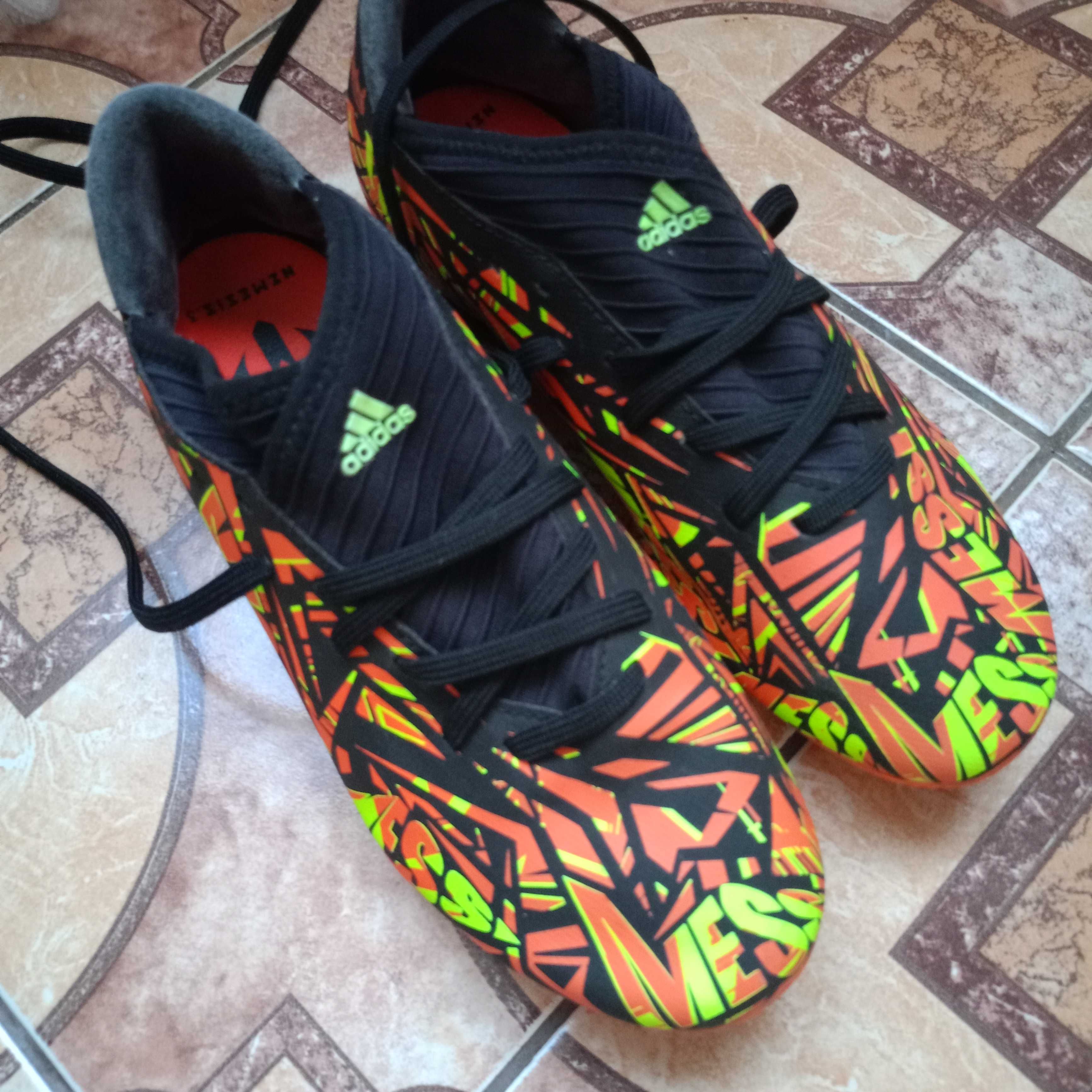 Бутси футбольні adidas