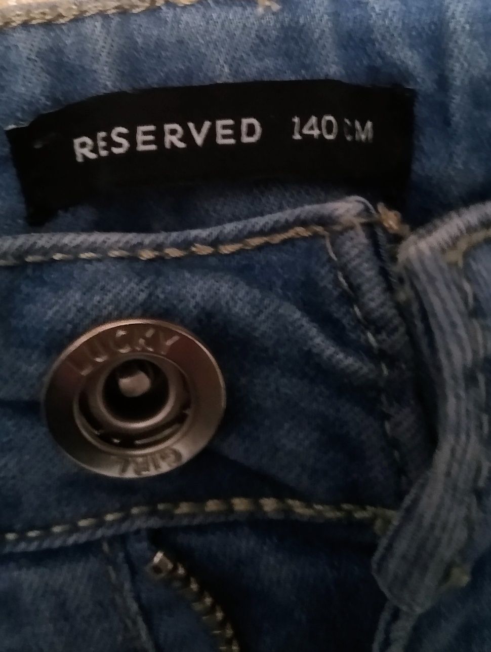 Jeansy dżinsy Reserved r. 140 nowe bez metki