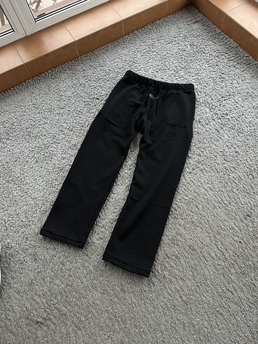 Штани Essentials