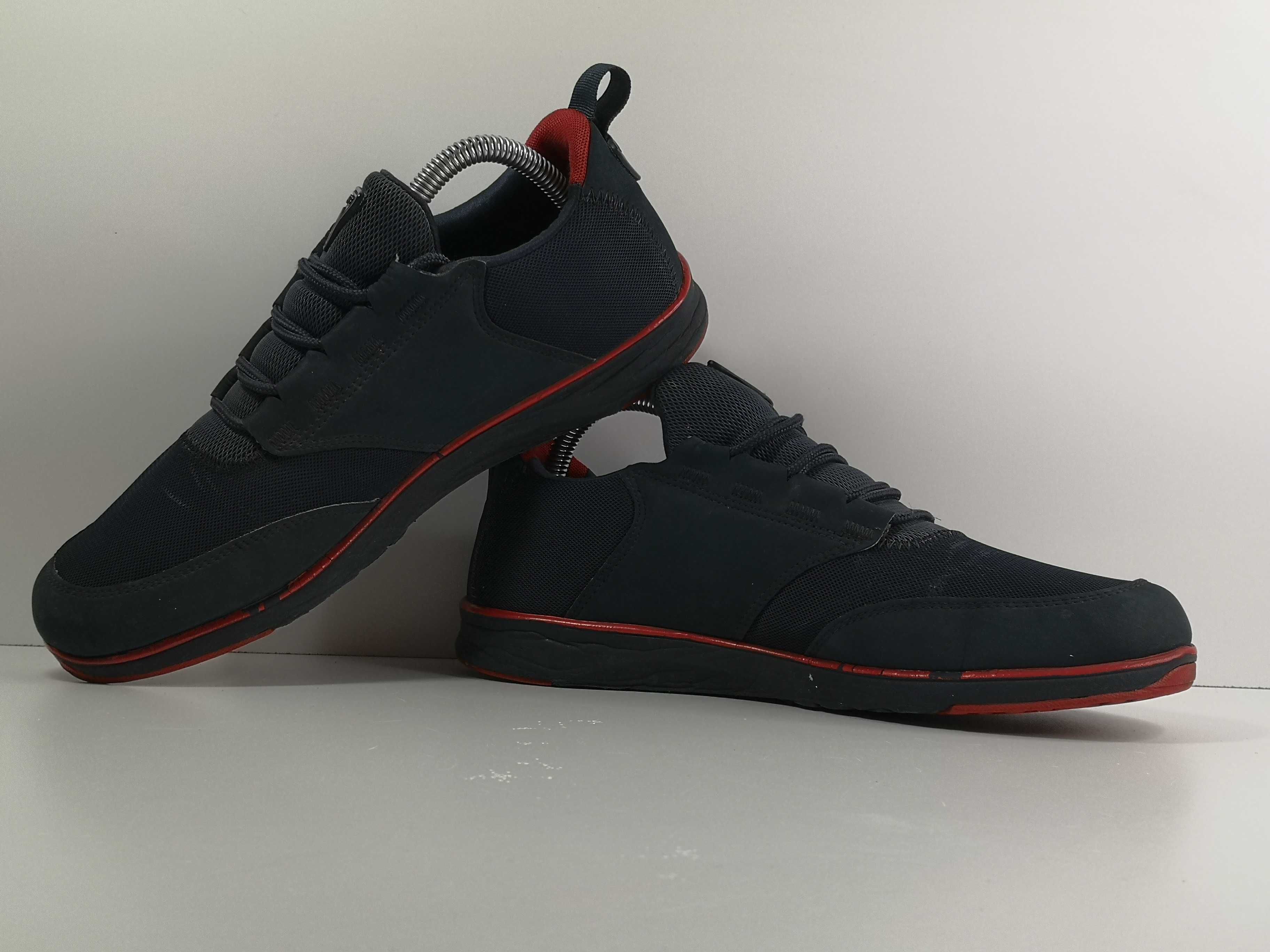 LACOSTE LIGHT oryginalne buty sportowe r.45