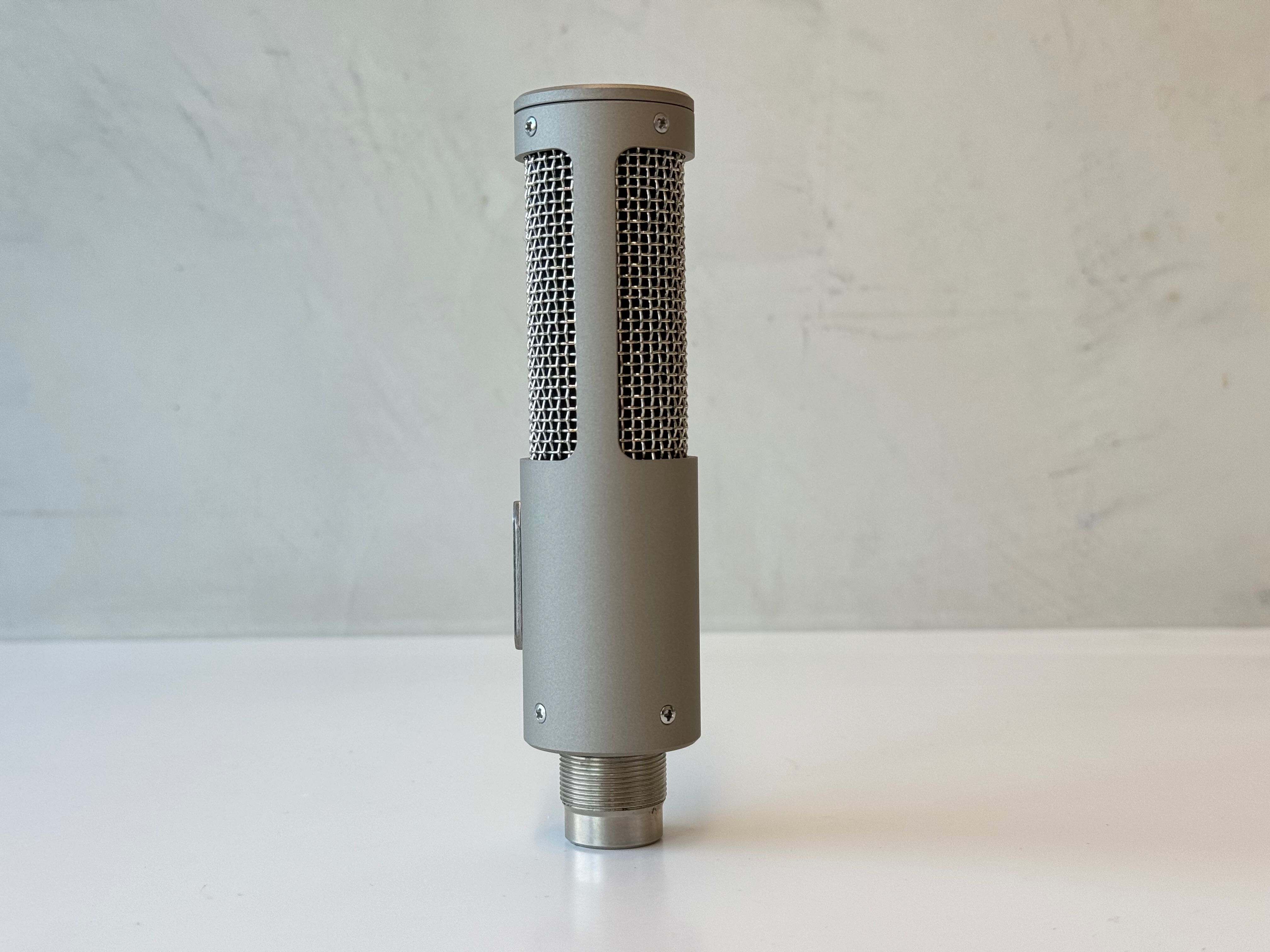 Rorer Labs R-10 - Microfone de fita passivo