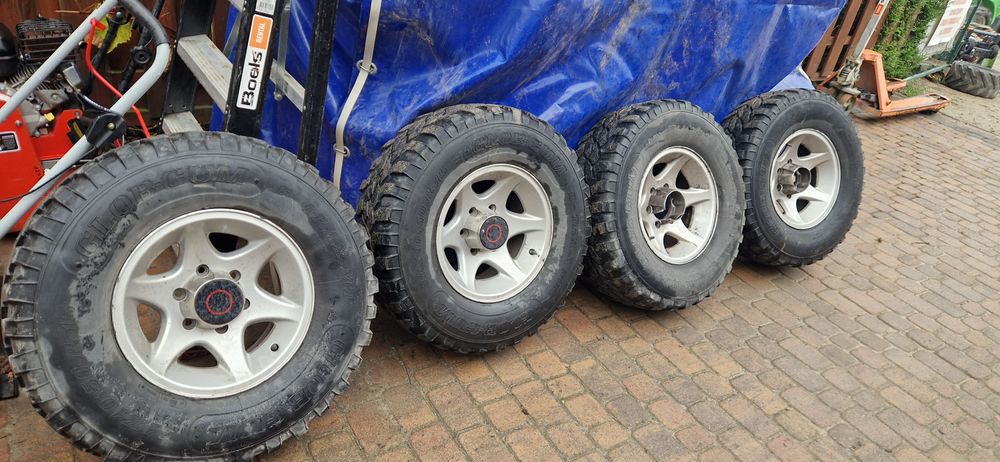 Koła z oponami 31 x 10,50 R15 off road 4x4 Opel Campo Isuzu topper