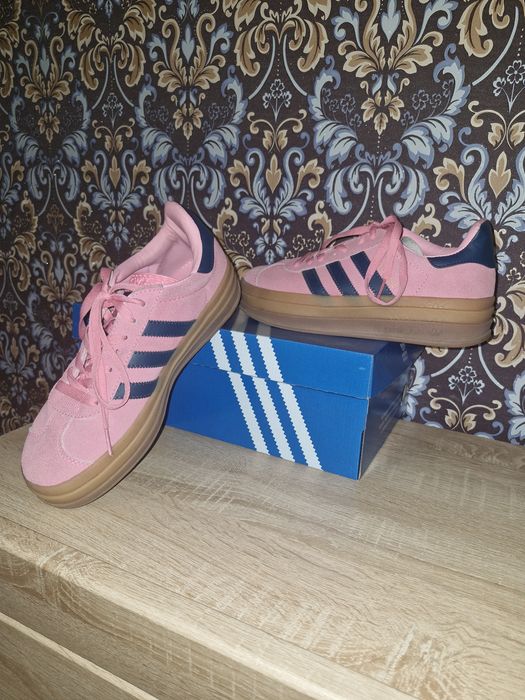 Жіночі кеди Adidas Gazelle