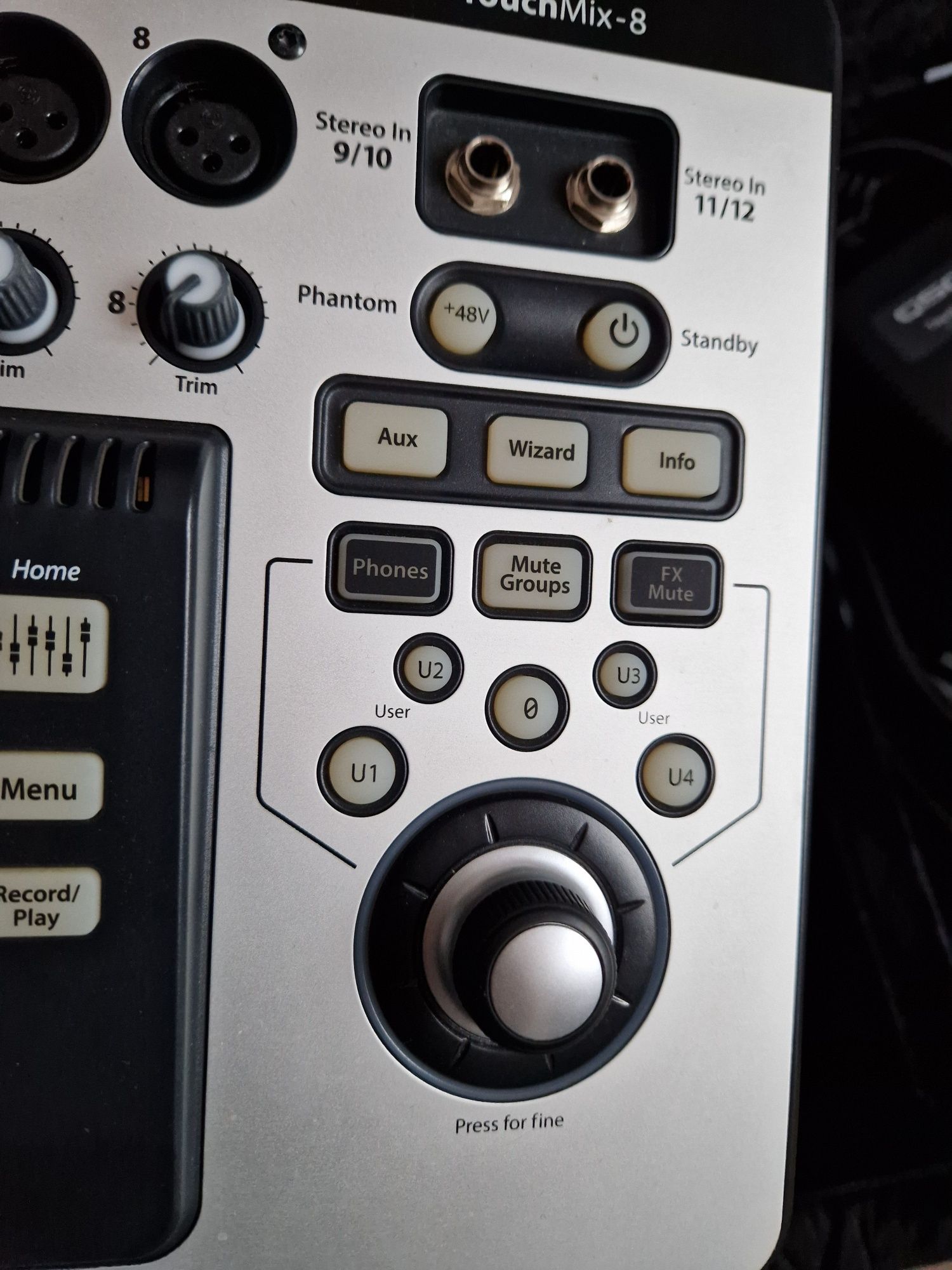 Mikser cyfrowy QSC TouchMix 8