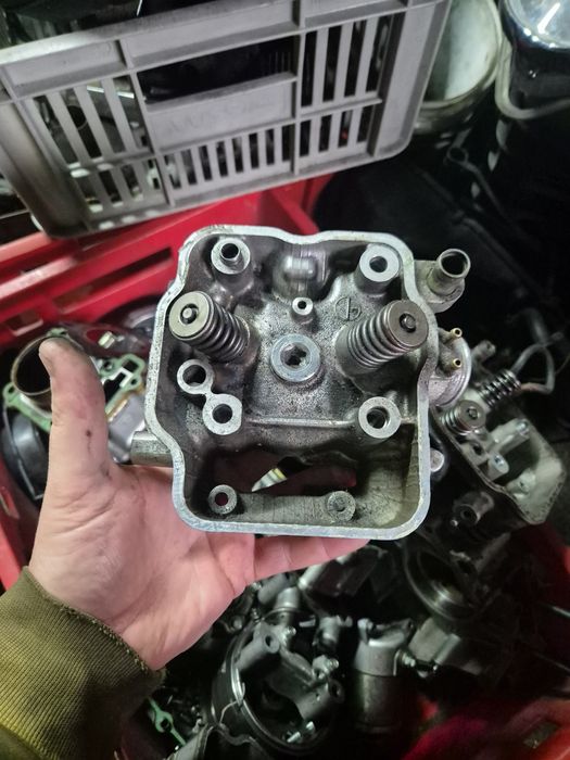 Głowica Honda CBR 125 JC34