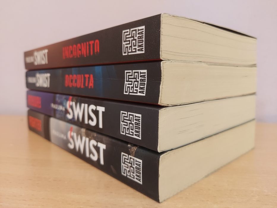 Paulina Świst Fighter, Anyway, Incognito, Occulta