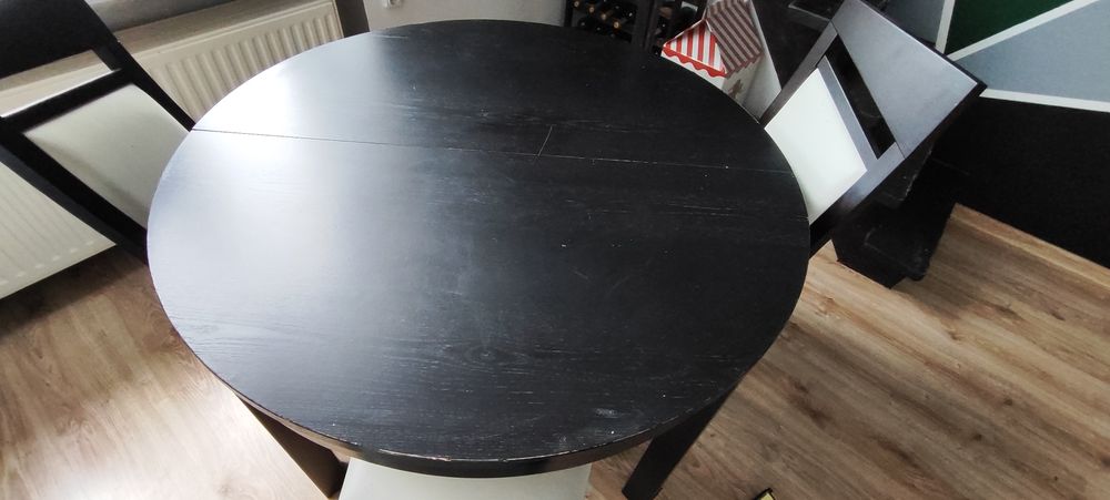 Stół Ikea plus 4 krzesła, zestaw do salonu