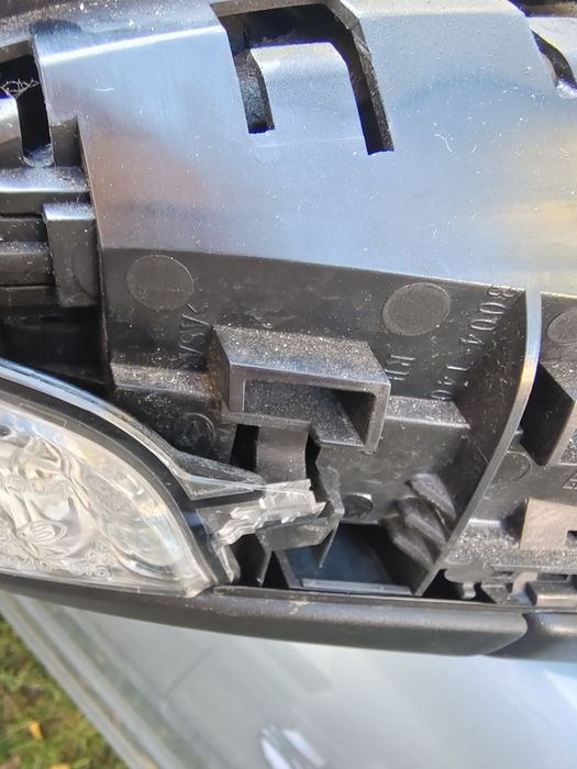 Kierunkowskazy pływające Volvo C30 C70 S40 S60 S80 V50