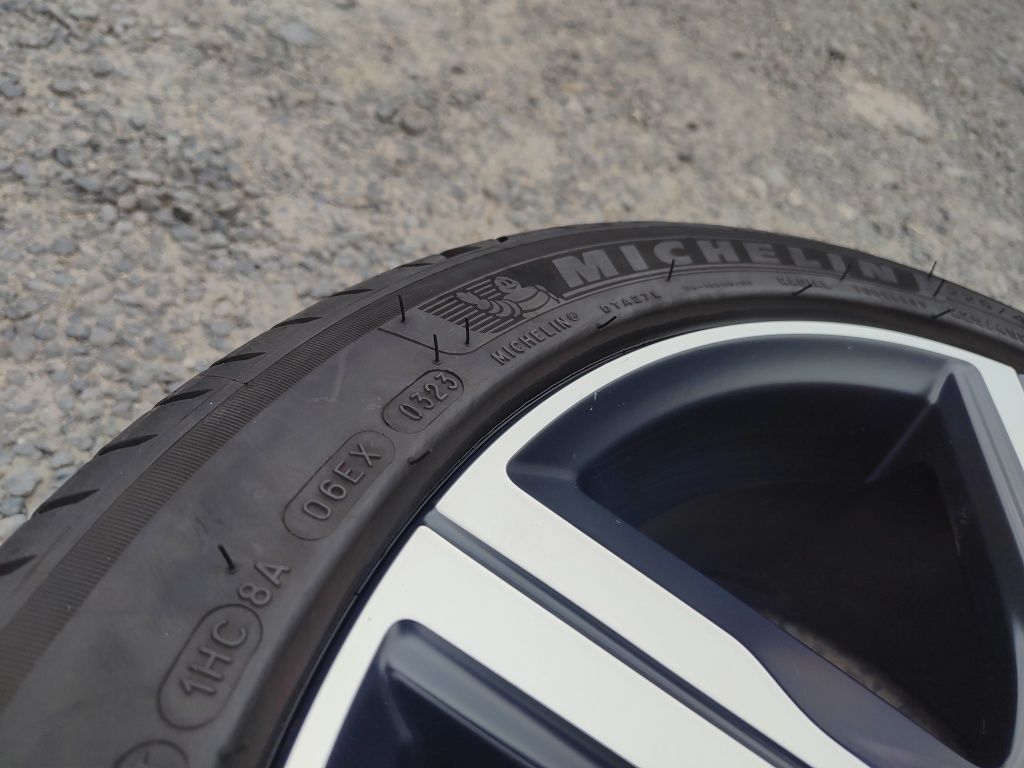 Koło felga 5 x108 R17 Volvo V40 R 225/45 R17 Michelin