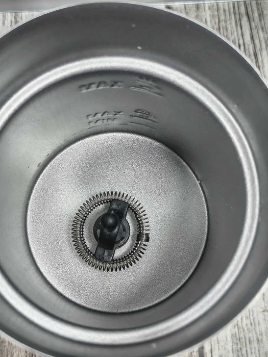 Rafow Elektryczny spieniacz do mleka 4w1 ciepło, zimno bezgłośny 300ml