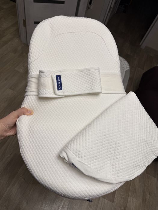 Ергономічний матрац Kokon з додатковим вологостійким простирадлом