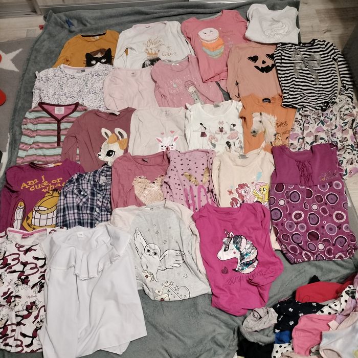 Duża paka ubrana 150 sztuk dla dziewczynki