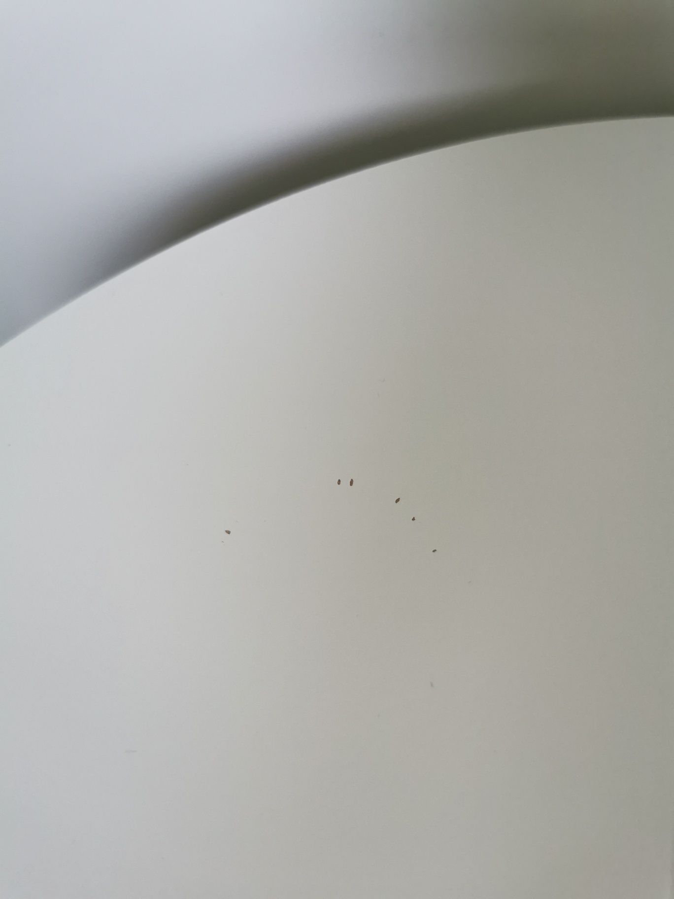 Stoliczek Ikea z funkcją przechowywania