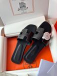 Шльопанці Hermes Oran чорні