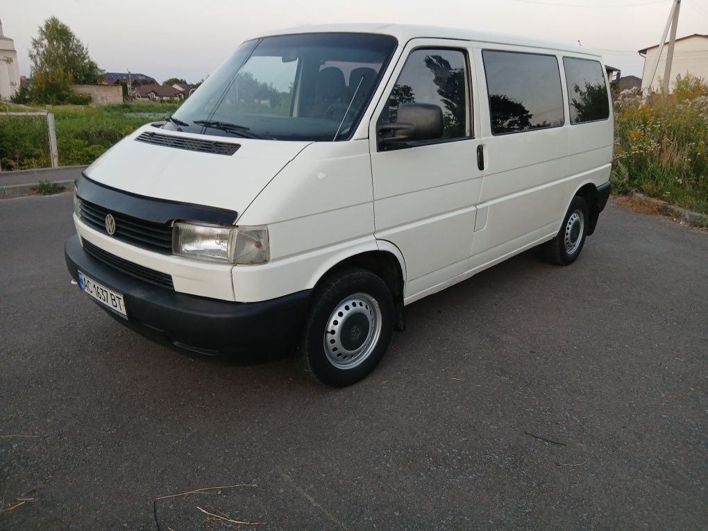 Volkswagen T4 1.9 t.d вантажо-пасажир 9місць. 99р.