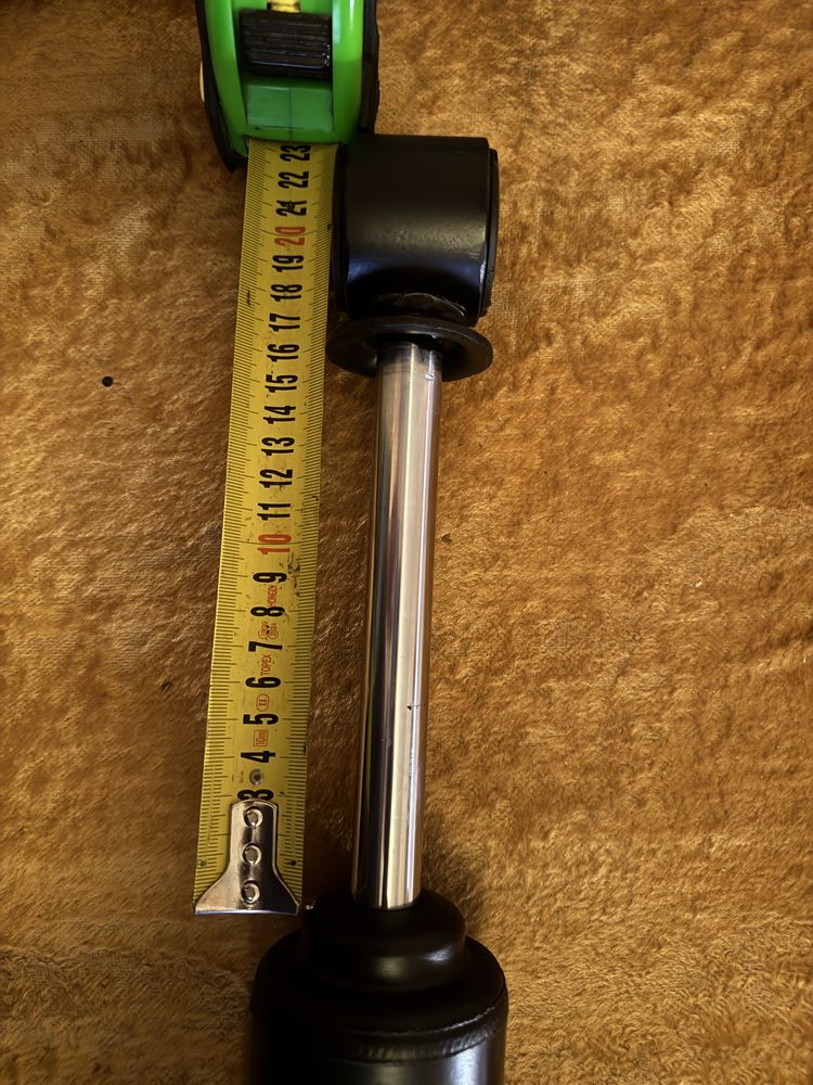 HMMWVE military HAMMER H1..Амортизатори перед/зад нові.