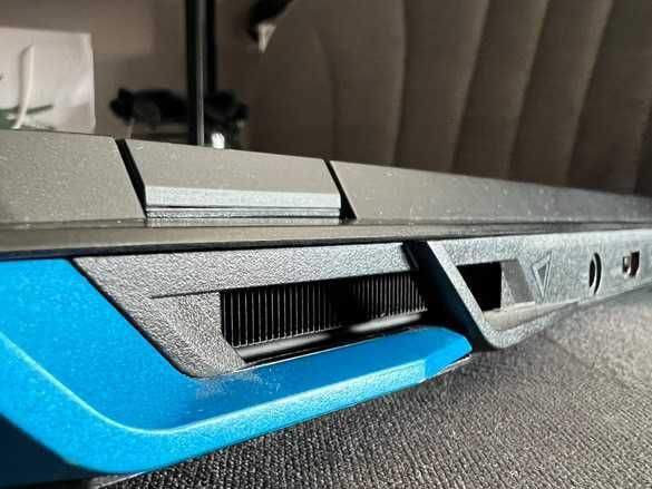 Predator Helios Neo 16