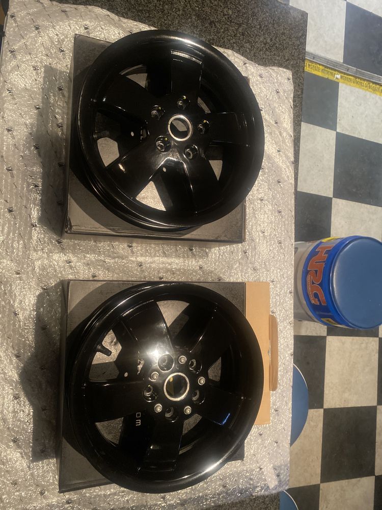 Felgi Piaggio Vespa GTS 125/300 idealny stan Jak Nowe 12 N187