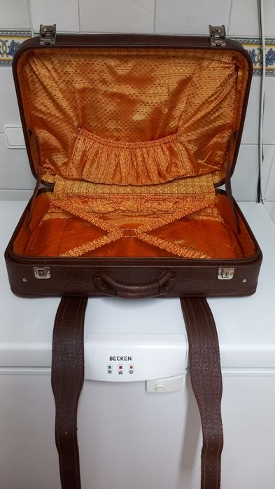 MALA DE VIAGEM BONITA,SEM RODAS.Casa,Quarto,Decoração,Sala,Arrumação.